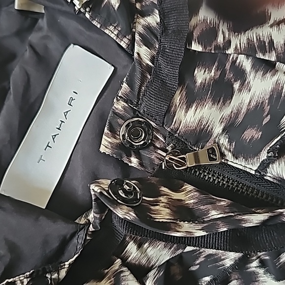 T Tahari Hooded Vest Zip-Up Ruffle Sleeveless Hoodie Small - Picture 2 of 8